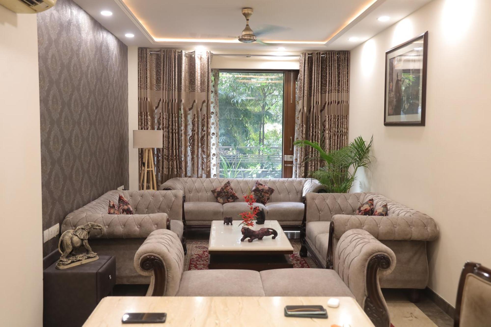 Fortune Service 3bhk,j-171 Saket Apartment New Delhi